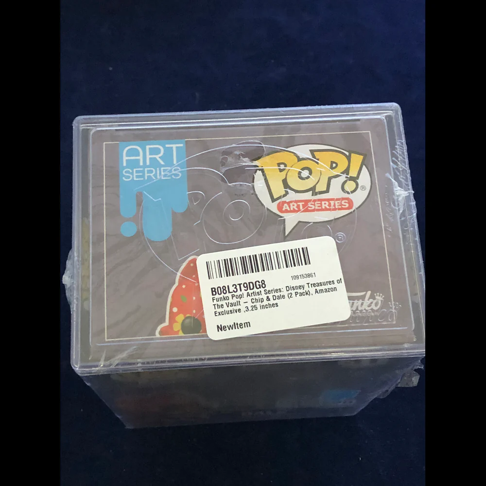 Funko Pop Art Series Dale Amazon plastic peeling - Image 6