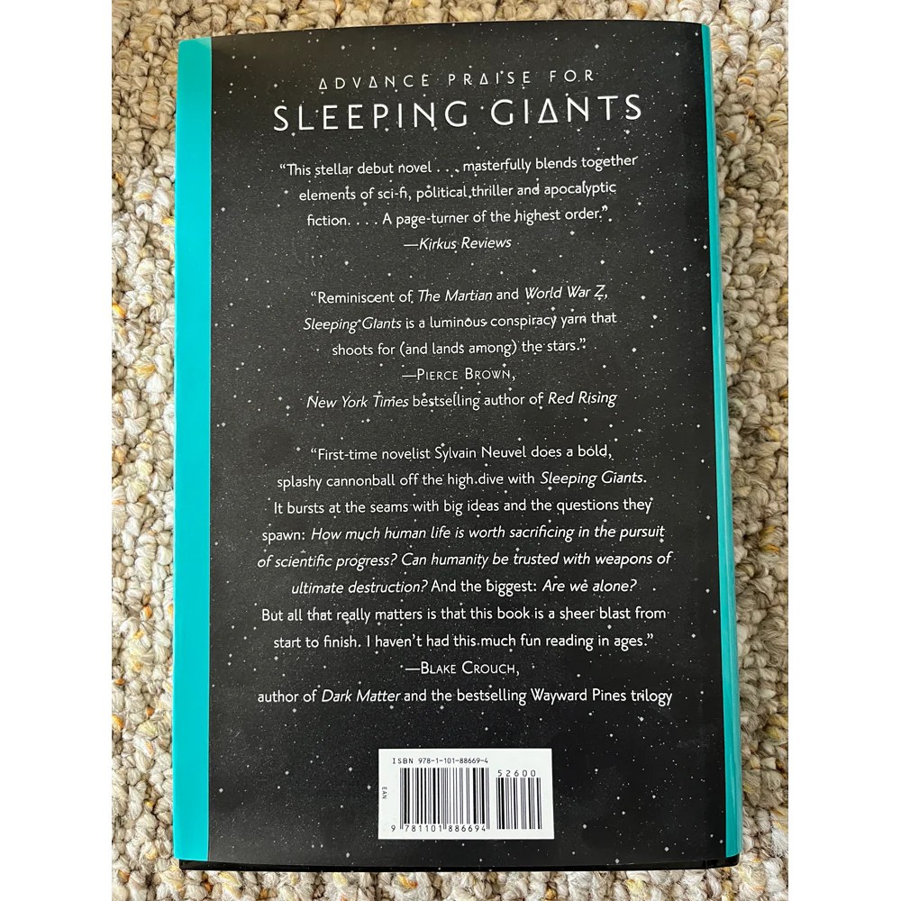 Book Sleeping Giants by Sylvain Neuvel - Image 2