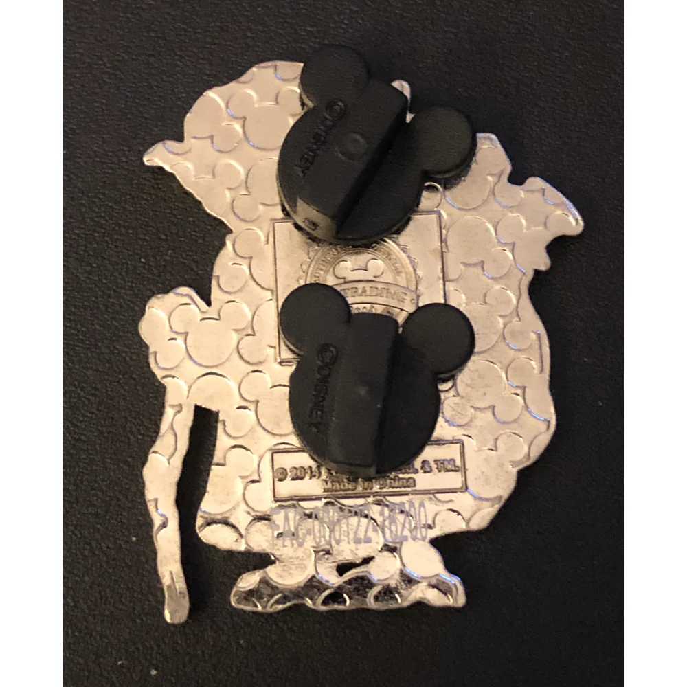 Disney Pin Trading Yoda with Santa - Image 2