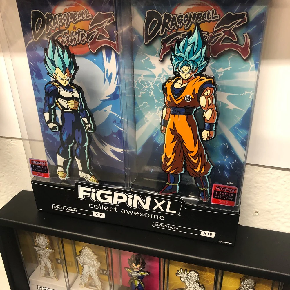 **DISCONTINUED** FIG BOX - Display Case for FiGPiN, Wall Mountable & Stackable Enamel Pin Shelf (Cardboard) - Image 7