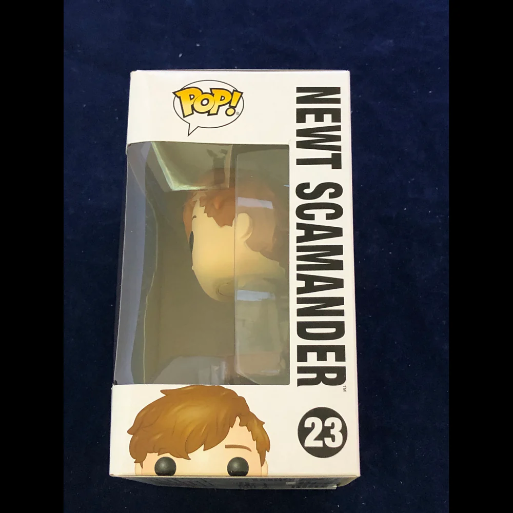 Funko Pop Harry Potter Newt Scamander in Suitcase Barnes and Noble no sticker - Image 4