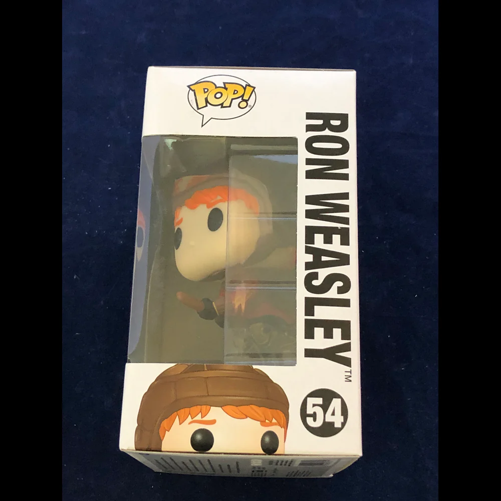 Funko Pop Harry Potter Ron Weasley Broom - Image 4