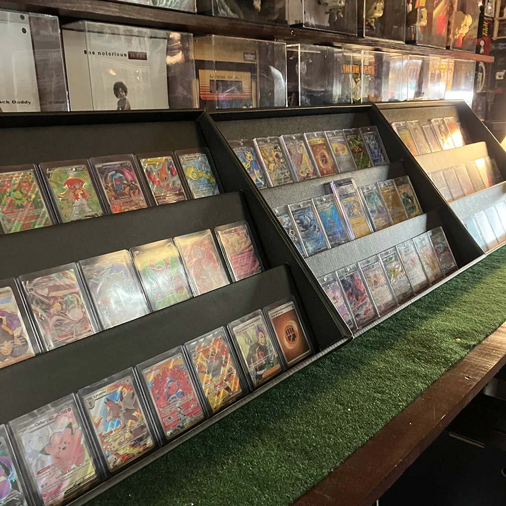 **PRE-ORDER ETA LATE MARCH** KUBBIE TCG (3 Row) - Display Case for Trading Card Games, Wall Mountable & Stackable Shelf (Cardboard) - Image 10