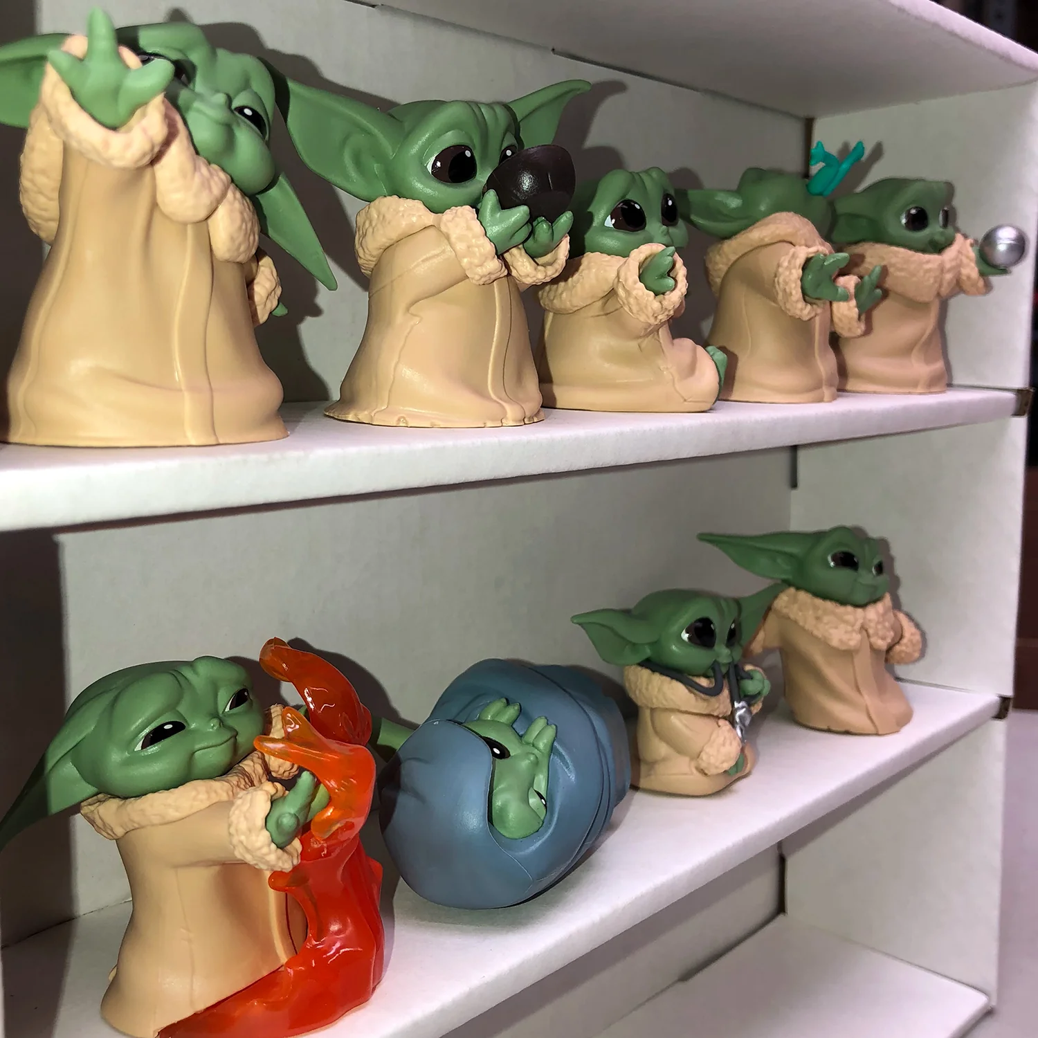 **DISCONTINUED** MINI - Display Case for The Bounty Collection, Wall Mountable & Stackable, Corrugated Cardboard - Image 4