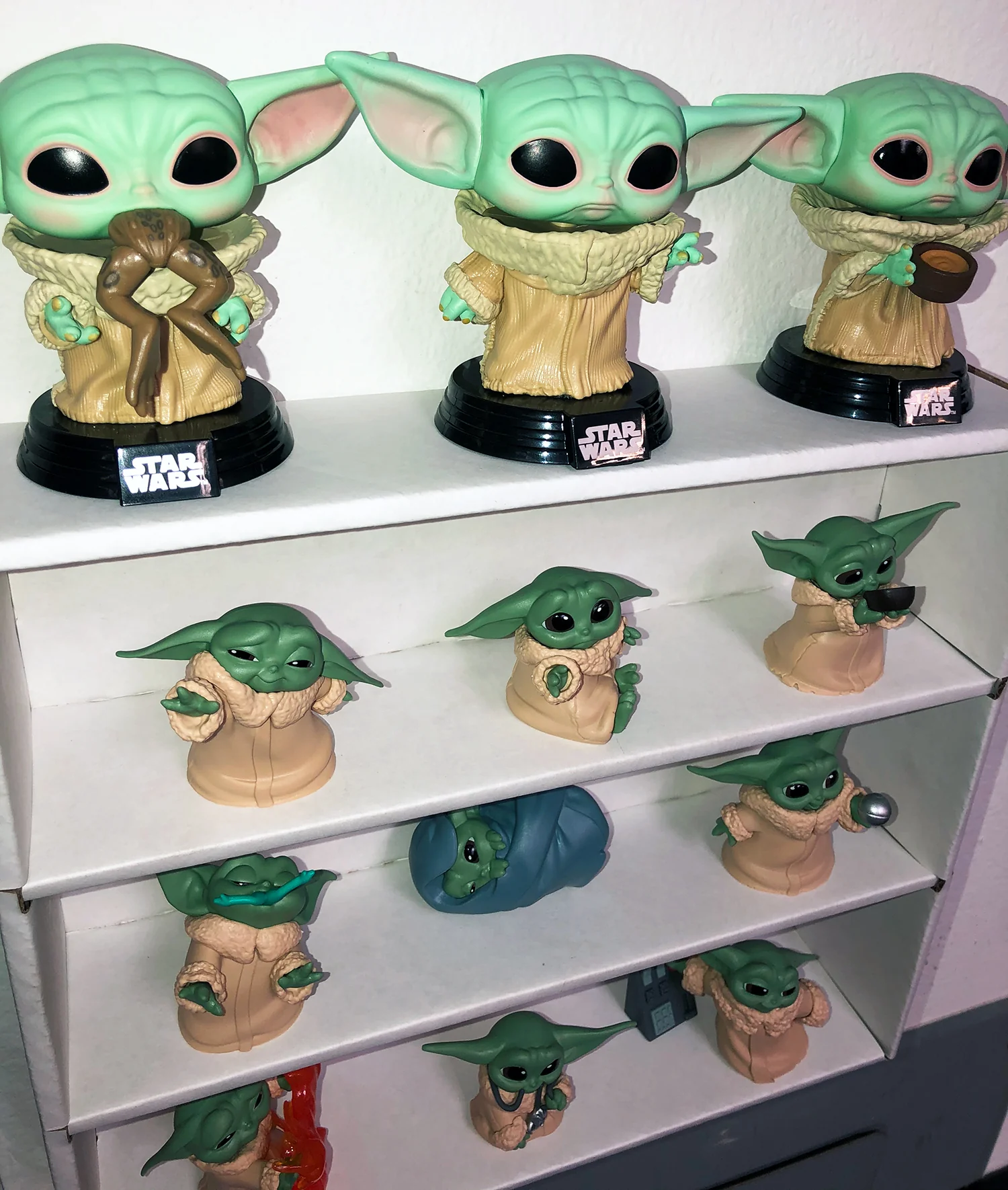 **DISCONTINUED** MINI - Display Case for The Bounty Collection, Wall Mountable & Stackable, Corrugated Cardboard - Image 5