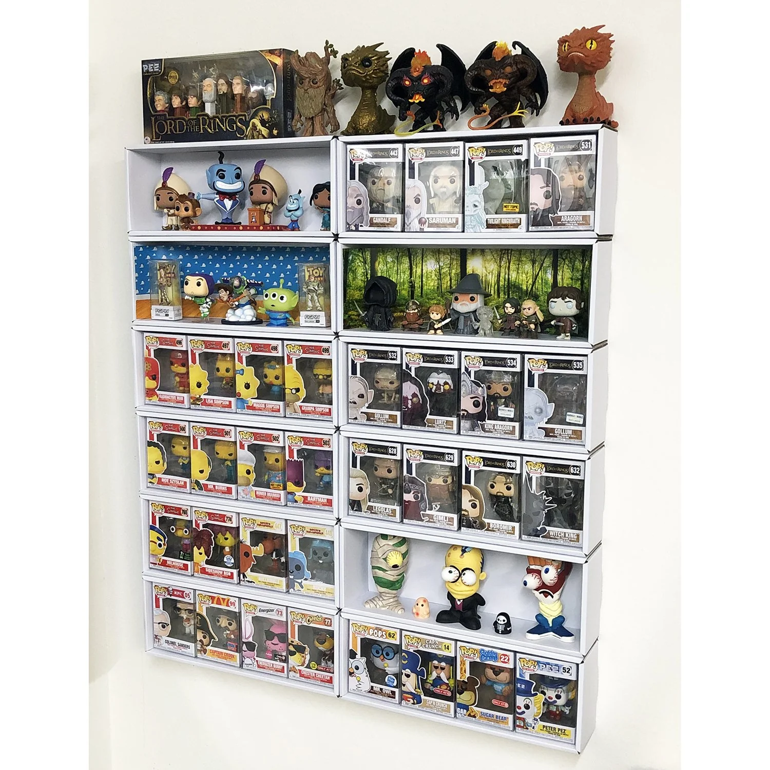 **DISCONTINUED** OUT OF BOX - Single Row Display Case for Funko Pops, Wall Mountable & Stackable Pop Shelf (Cardboard) - Image 23