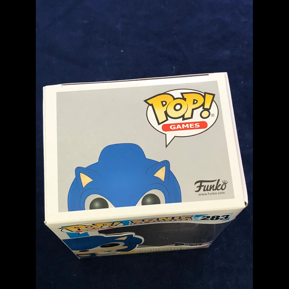 Funko Pop Sonic the Hedgehog Metallic #283 GameStop - Image 6