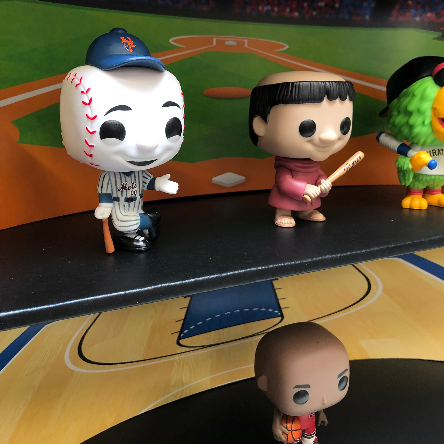 **DISCONTINUED** SPORTS - Display Case for Funko Pops with 4 Backdrop Inserts, Corrugated Cardboard - Image 9