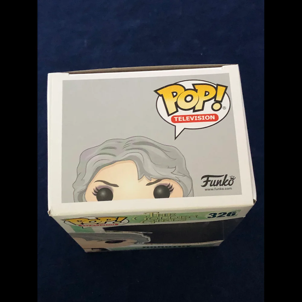 Funko Pop The Golden Girls Dorothy - Image 5
